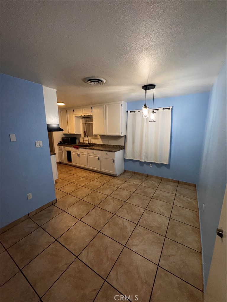 Residential for sale at 2312 Corcoran, Corcoran CA featuring 3 beds and 1 bath