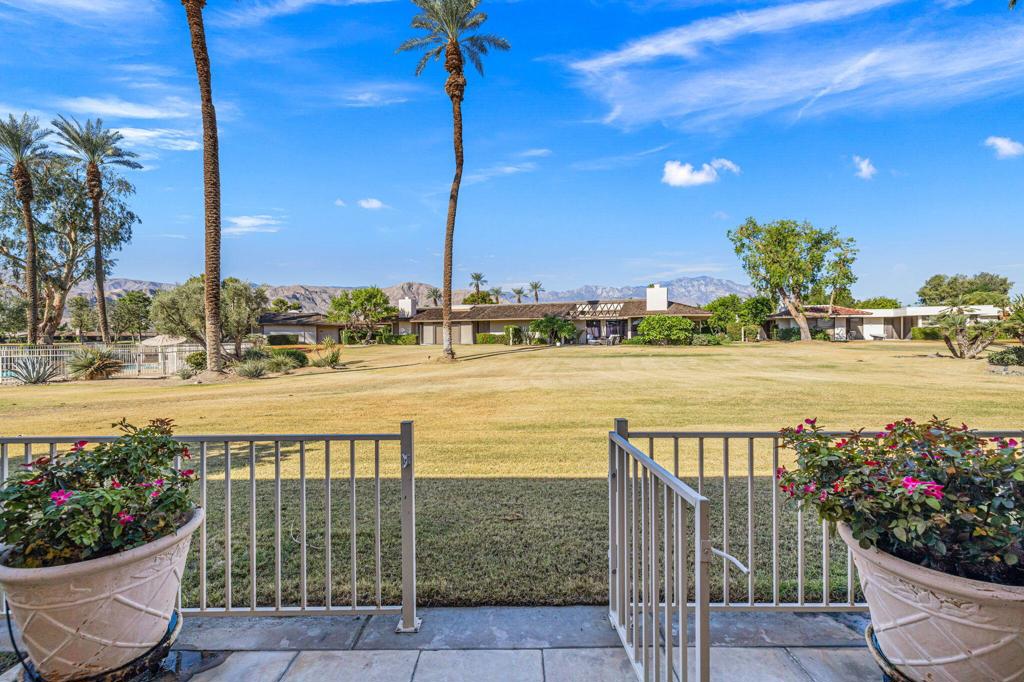 Residential Lease for rent at 10 Whittier Court, Rancho Mirage CA featuring 3 beds and 3 baths