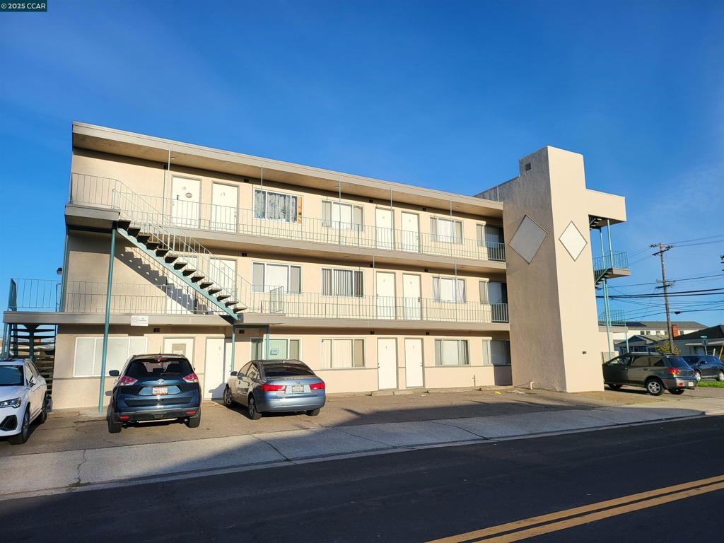 Residential Lease for rent at 2488 Market Ave, San Pablo CA