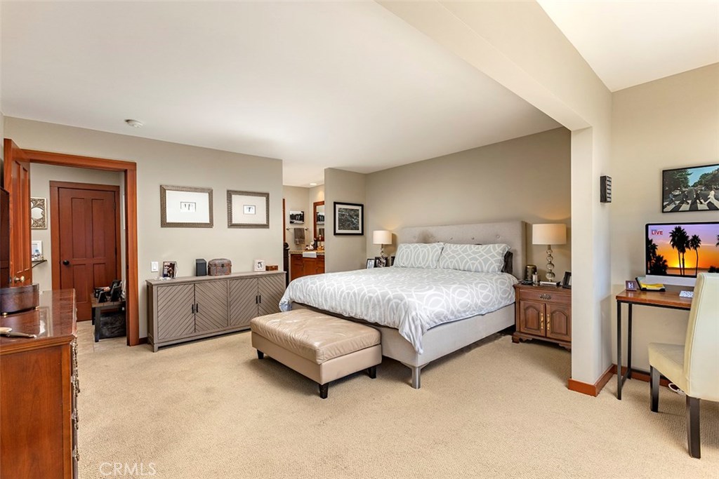 Residential Lease for rent at 21771 Ocean Vista Drive 29, Laguna Beach CA featuring 3 beds and 3 baths