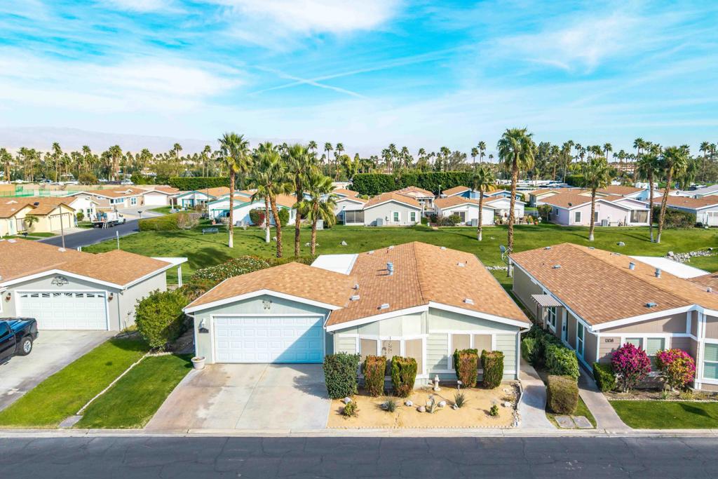 Manufactured In Park for sale at 1306 Via Playa, Cathedral City CA featuring 3 beds and 2 baths