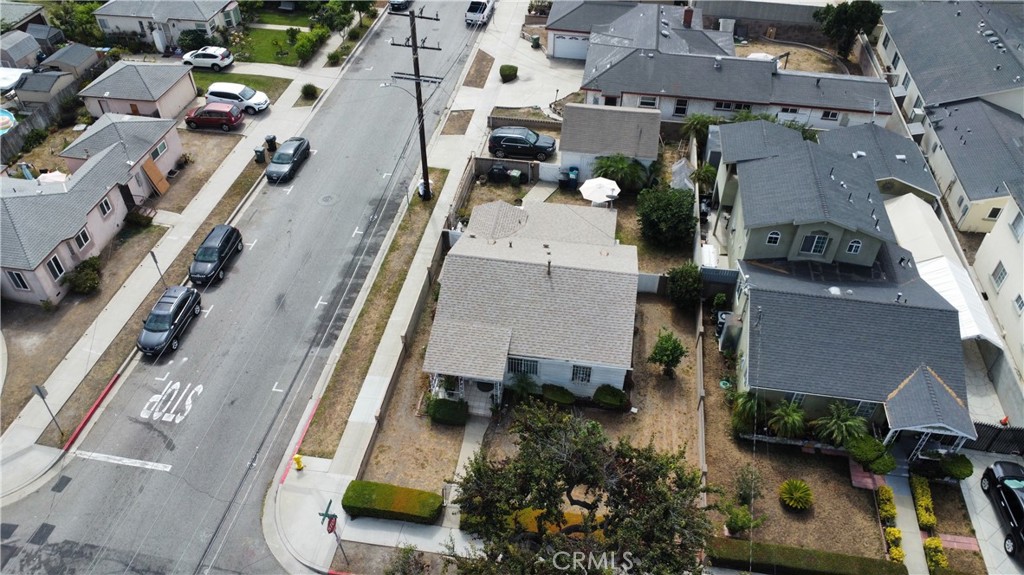 Residential for sale at 4302 W 133rd, Hawthorne CA featuring 2 beds and 1 bath