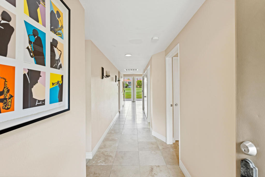 Residential Lease for rent at 55559 Winged Foot, La Quinta CA featuring 2 beds and 2 baths