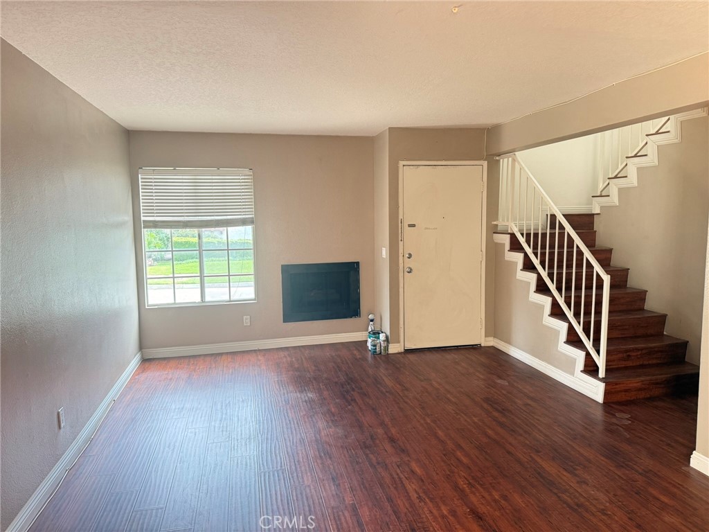 Residential Lease for rent at 77 N MICHIGAN Avenue 3, Pasadena, Los Angeles County CA featuring 2 beds and 2 baths