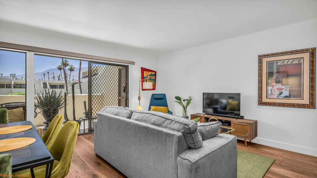 Residential Lease for rent at 1655 E Palm Canyon Drive 202, Palm Springs CA featuring 1 bed and 1 bath