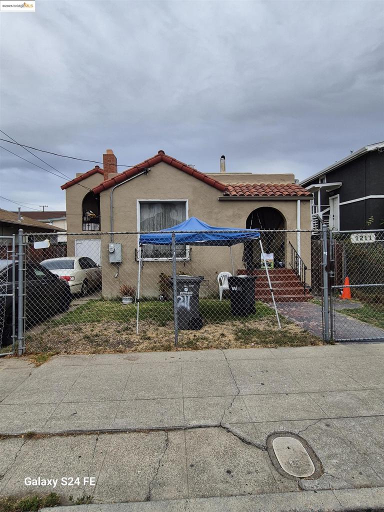 Residential for sale at 1211 96Th Ave, Oakland CA featuring 2 beds and 1 bath