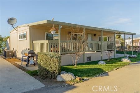 Manufactured In Park for sale at 1134 Villa Calimesa 42, Calimesa CA featuring 2 beds and 2 baths