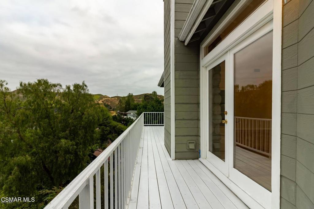 Residential Lease for rent at 1988 Lookout Drive, Agoura Hills CA featuring 3 beds and 3 baths