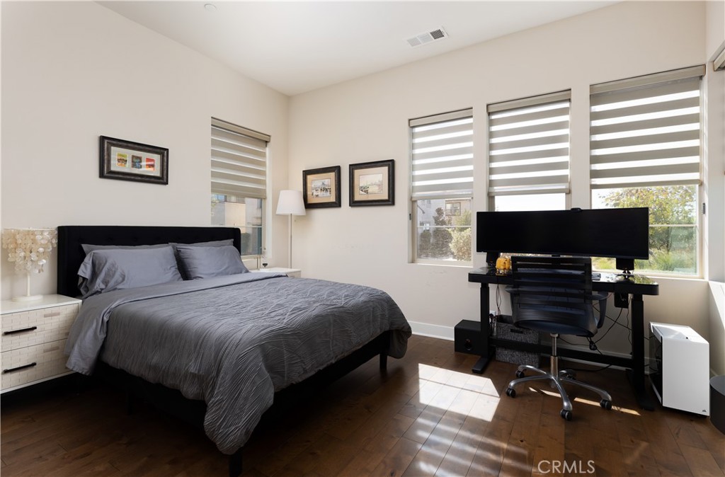 Residential for sale at 93 Turnstone, Irvine CA featuring 4 beds and 5 baths