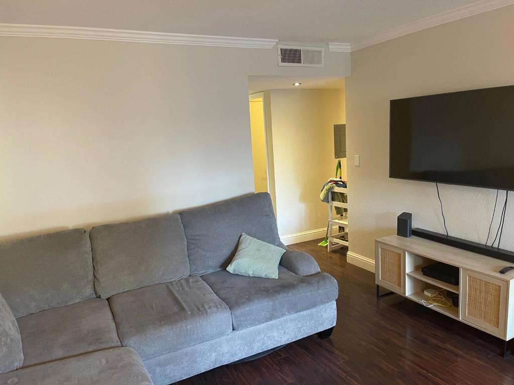 Residential for sale at 303 Tradewinds Drive 10, San Jose CA featuring 2 beds and 1 bath