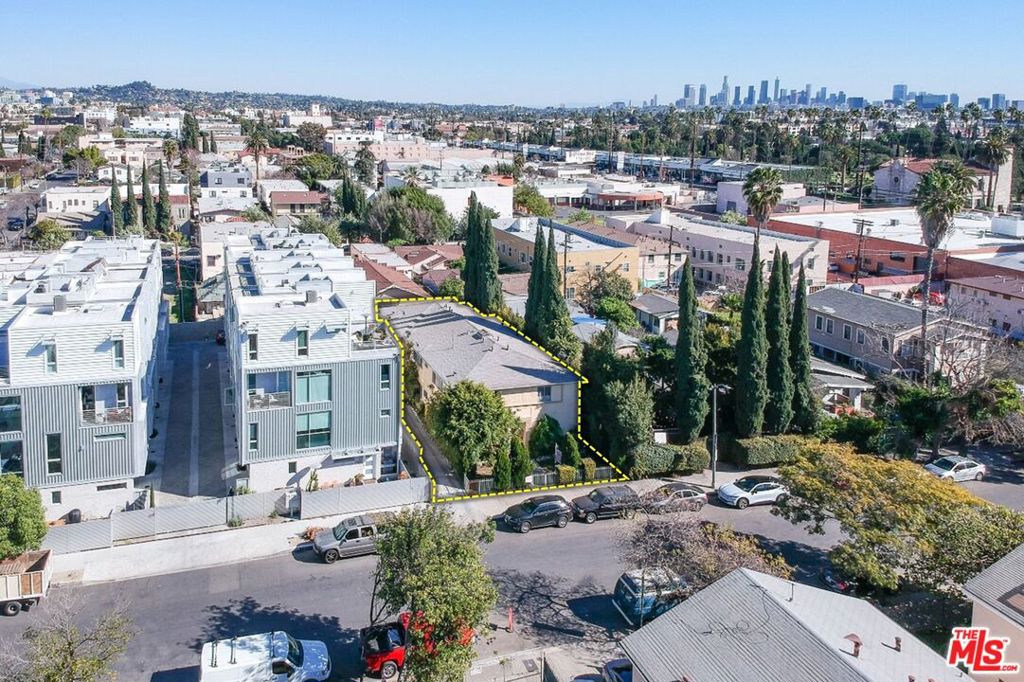 Residential Income for sale at 1140 N Beachwood Drive, Los Angeles CA featuring 2 beds and 10 baths