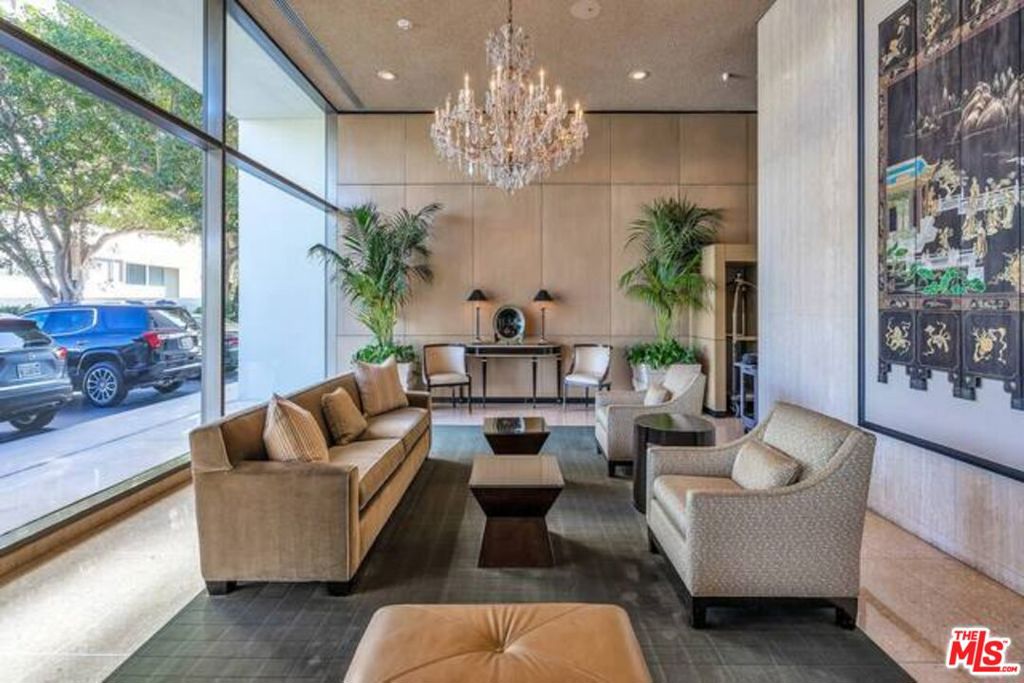 Residential for sale at 2220 Avenue Of The Stars 2004W, Los Angeles CA featuring 3 beds and 3 baths