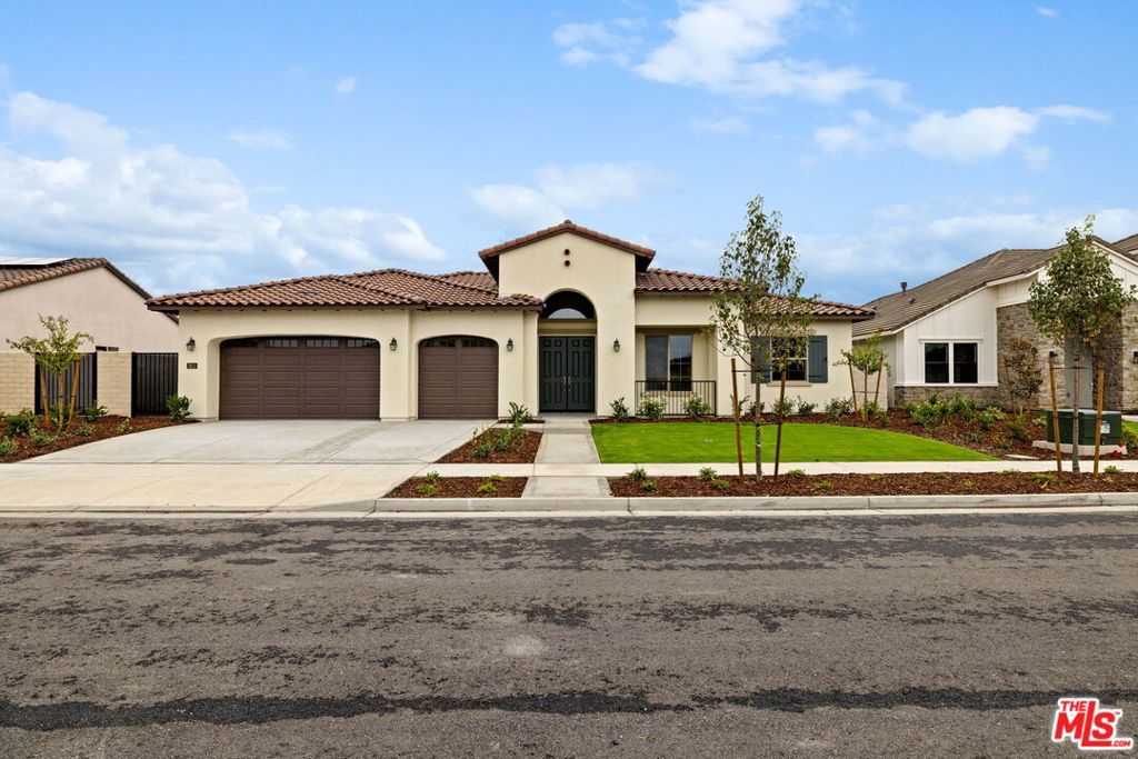 Residential for sale at 3612 Pathway Court, Bakersfield CA featuring 4 beds and 4 baths