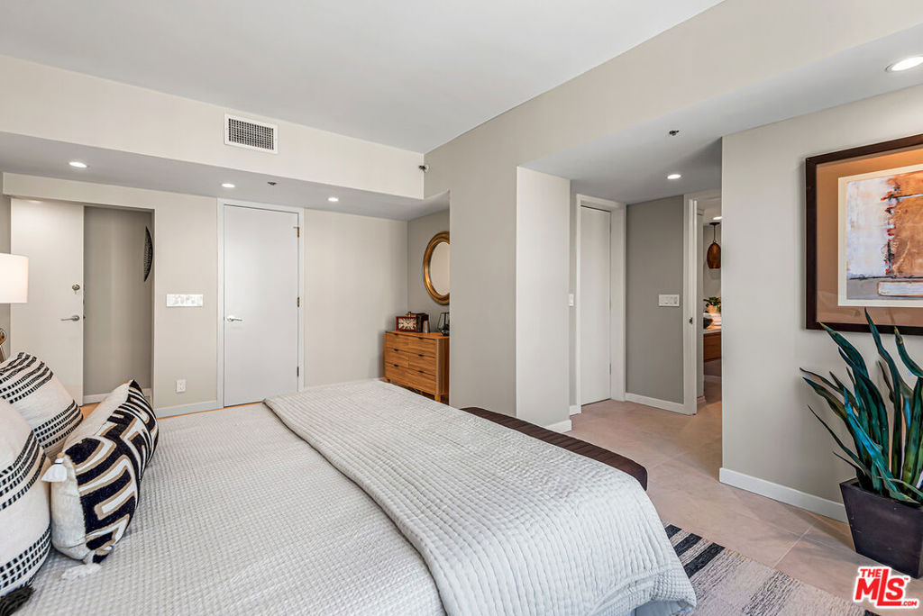 Residential for sale at 10550 Wilshire Boulevard 1204, Los Angeles CA featuring 2 beds and 2 baths