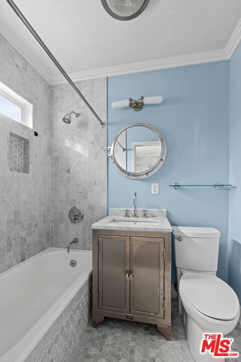 Residential Income for sale at 1307 S Rimpau Boulevard, Los Angeles CA featuring 6 beds and 4 baths