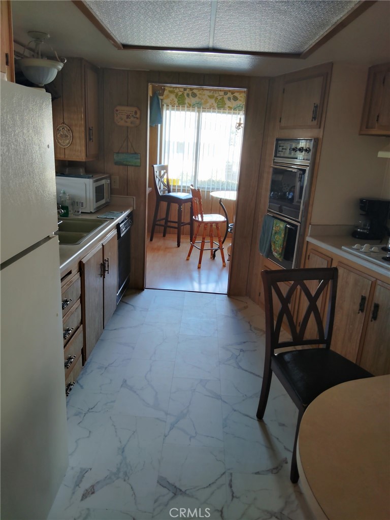 Manufactured In Park for sale at 2200 #7 W Wilson 7, Banning CA featuring 2 beds and 1 bath