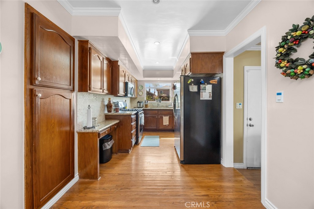 Residential for sale at 5503 Sunfield Avenue, Lakewood CA featuring 3 beds and 2 baths