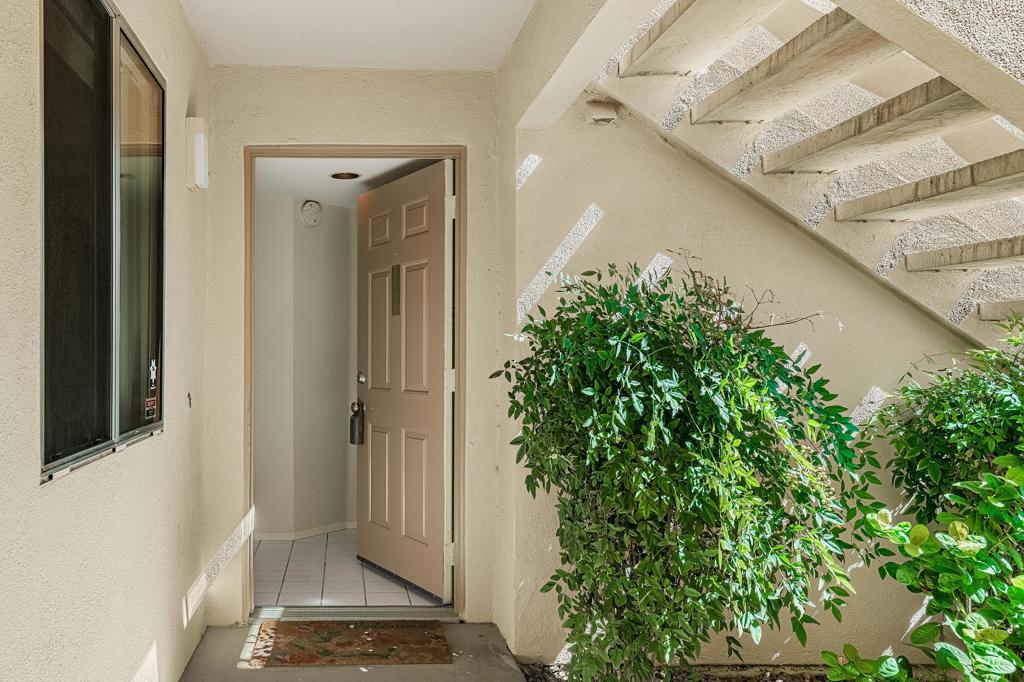 Residential for sale at 78127 Crimson Court, La Quinta CA featuring 1 bed and 1 bath