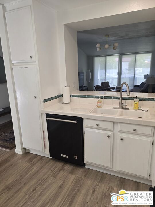 Residential Lease for rent at 1249 S La Verne Way, Palm Springs CA featuring 2 beds and 2 baths