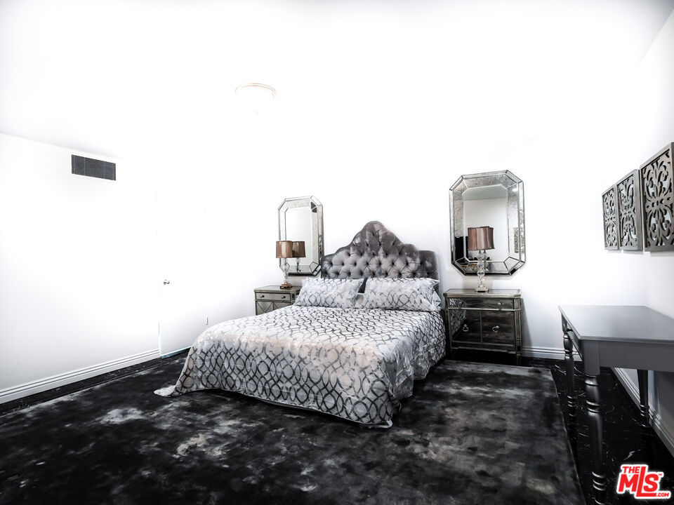 Residential for sale at 9321 Burton Way A, Beverly Hills CA featuring 3 beds and 3 baths