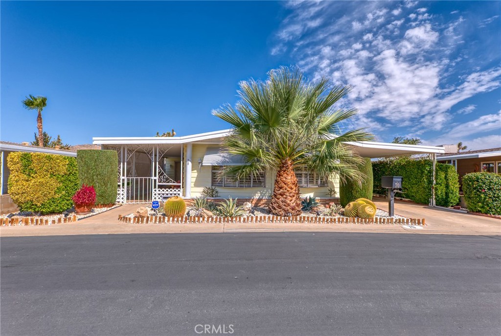 Manufactured In Park for sale at 7501 Palm Ave SPC 70, Yucca Valley CA featuring 3 beds and 2 baths