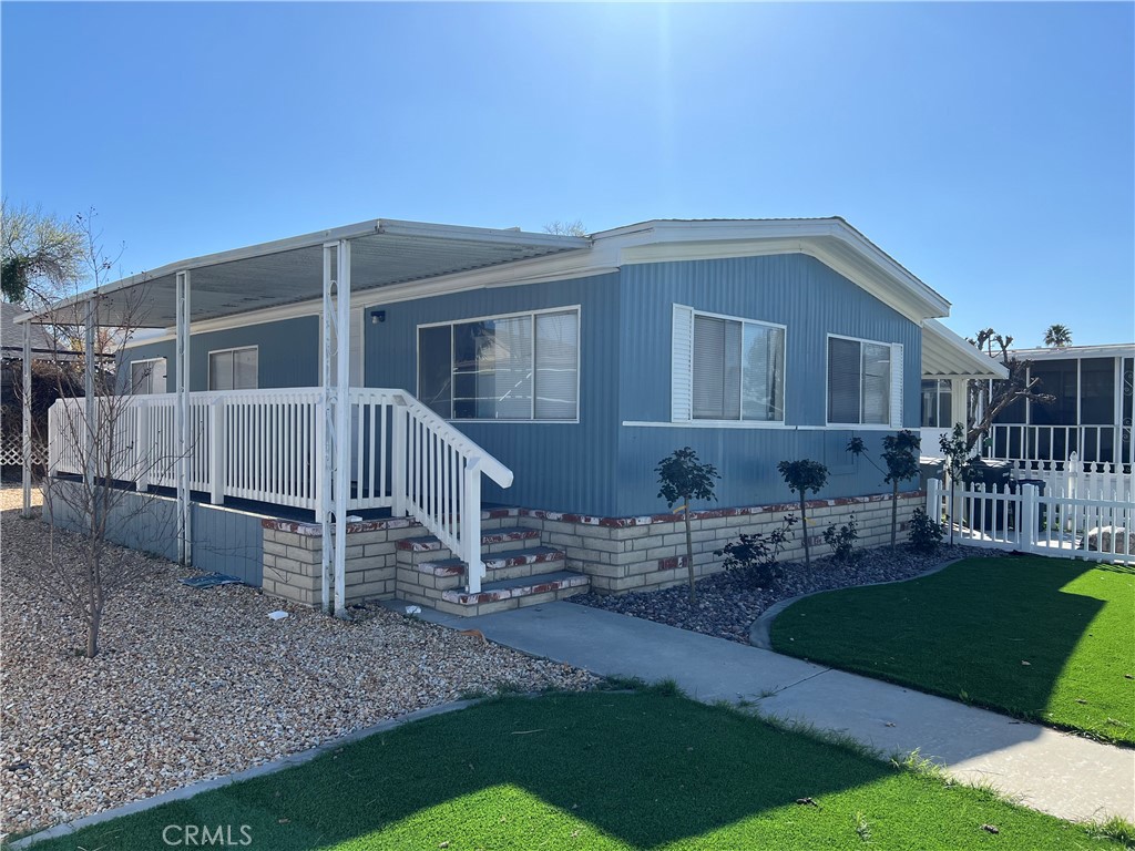 Manufactured In Park for sale at 21100 State st 3, San Jacinto CA featuring 2 beds and 1 bath