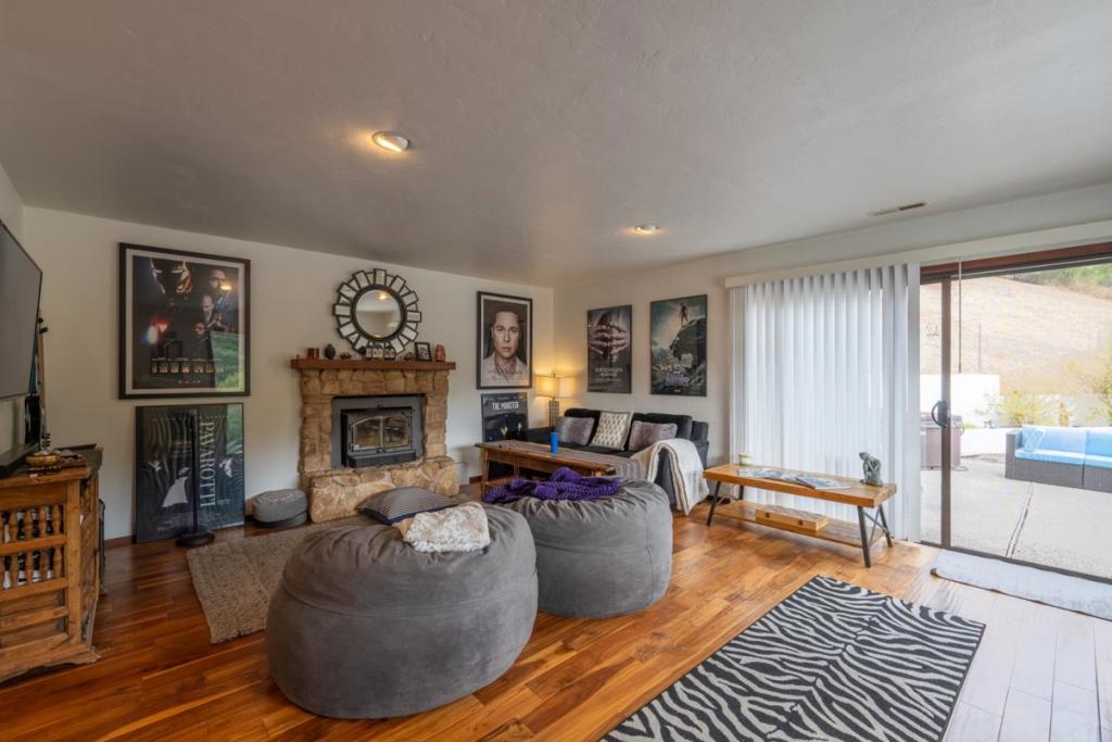 Active for sale at Carmel Valley, CA, Carmel Valley, CA CA and 3 baths