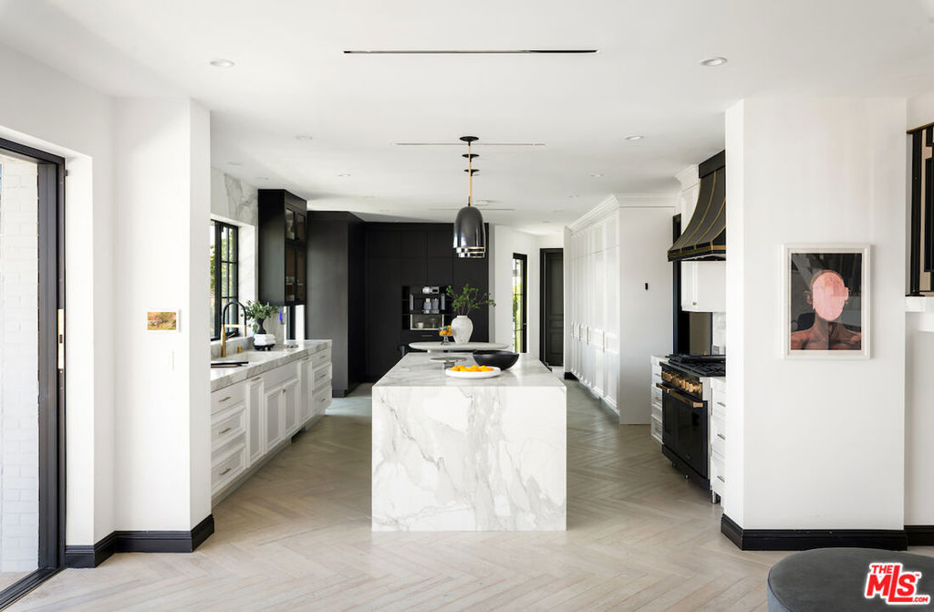 Residential for sale at 10932 Savona Road, Los Angeles CA featuring 6 beds and 7 baths