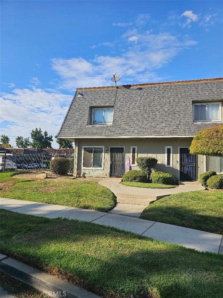 Residential for sale at 1646 W North Bear Creek, Merced CA featuring 2 beds and 2 baths