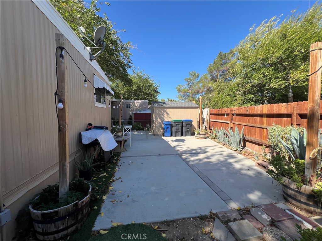 Manufactured In Park for sale at 3255 3255 E Avenue R 98, Palmdale CA featuring 2 beds and 2 baths