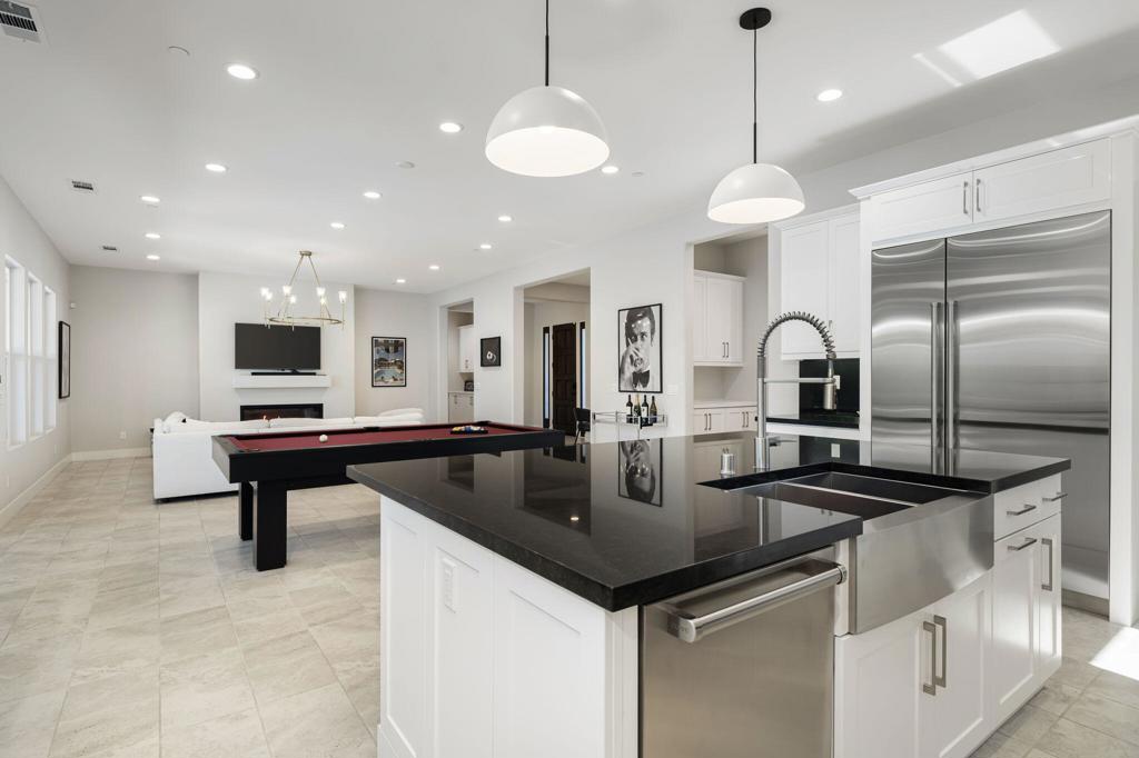 Residential for sale at 75307 Mansfield Drive, Indian Wells CA featuring 3 beds and 5 baths