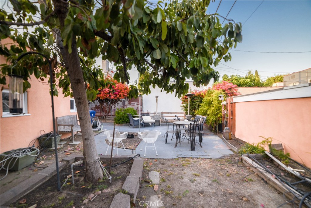 Residential Income for sale at 1036 S Citrus Avenue, Los Angeles CA