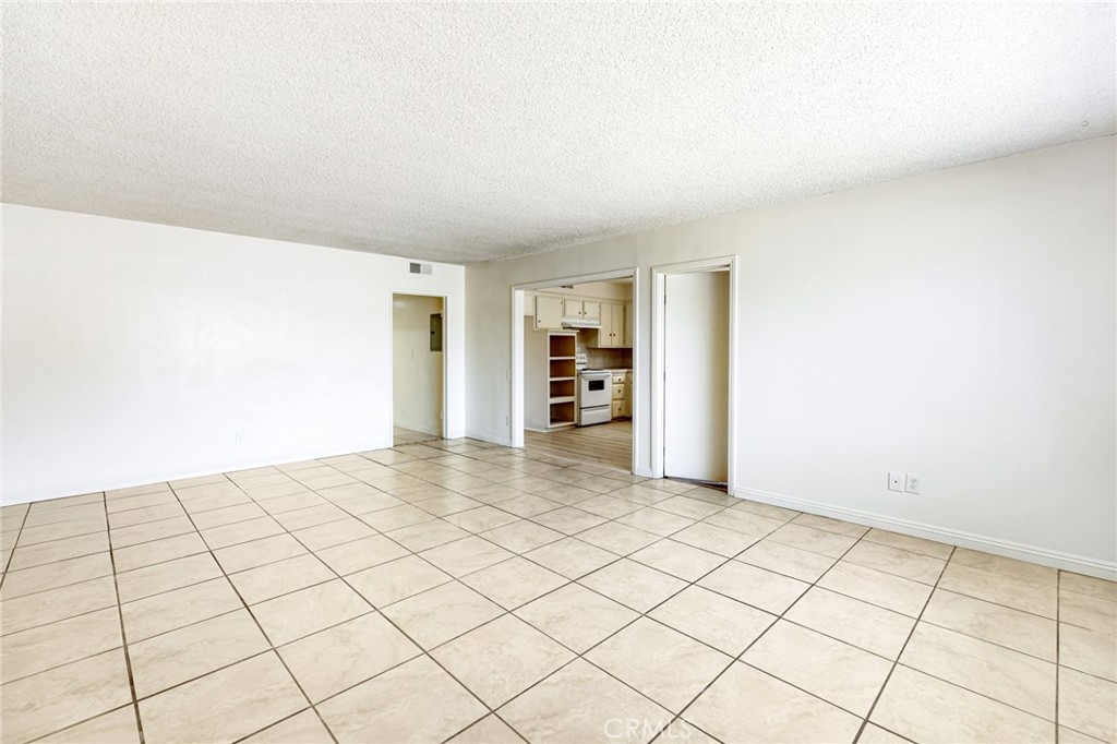 Residential Income for sale at 2761 N Golden, San Bernardino CA