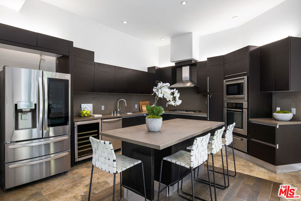 Residential for sale at 1642 Lindacrest Drive, Beverly Hills CA featuring 4 beds and 5 baths