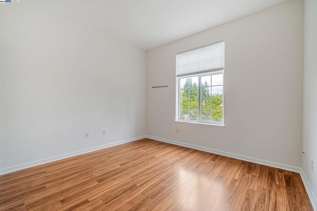 Residential for sale at 4251 Lucero Ct, Pleasanton CA featuring 2 beds and 3 baths