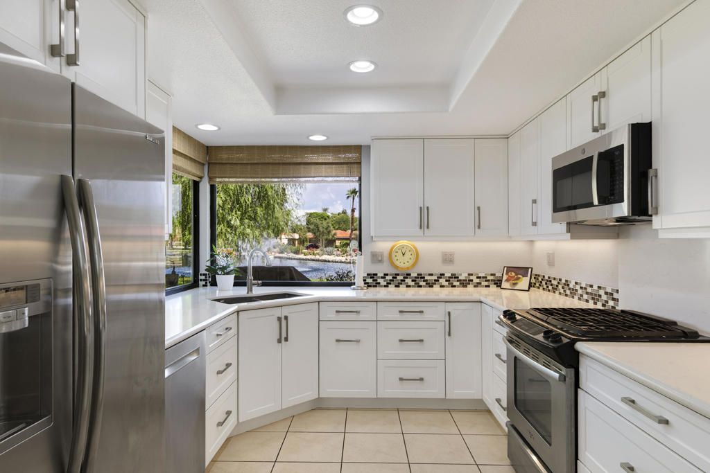 Residential for sale at 5 Valencia Drive, Rancho Mirage CA featuring 3 beds and 2 baths