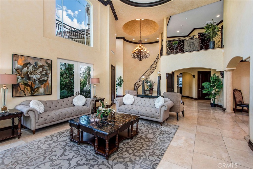 Residential Lease for rent at 1441 Robmar Drive, Beverly Hills CA featuring 7 beds and 8 baths