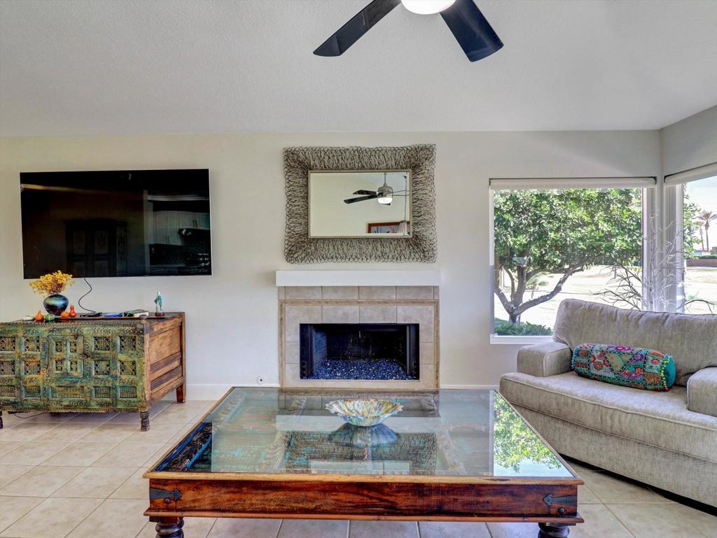 Residential Lease for rent at 77897 Woodhaven Dr S Drive S, Palm Desert CA featuring 2 beds and 2 baths