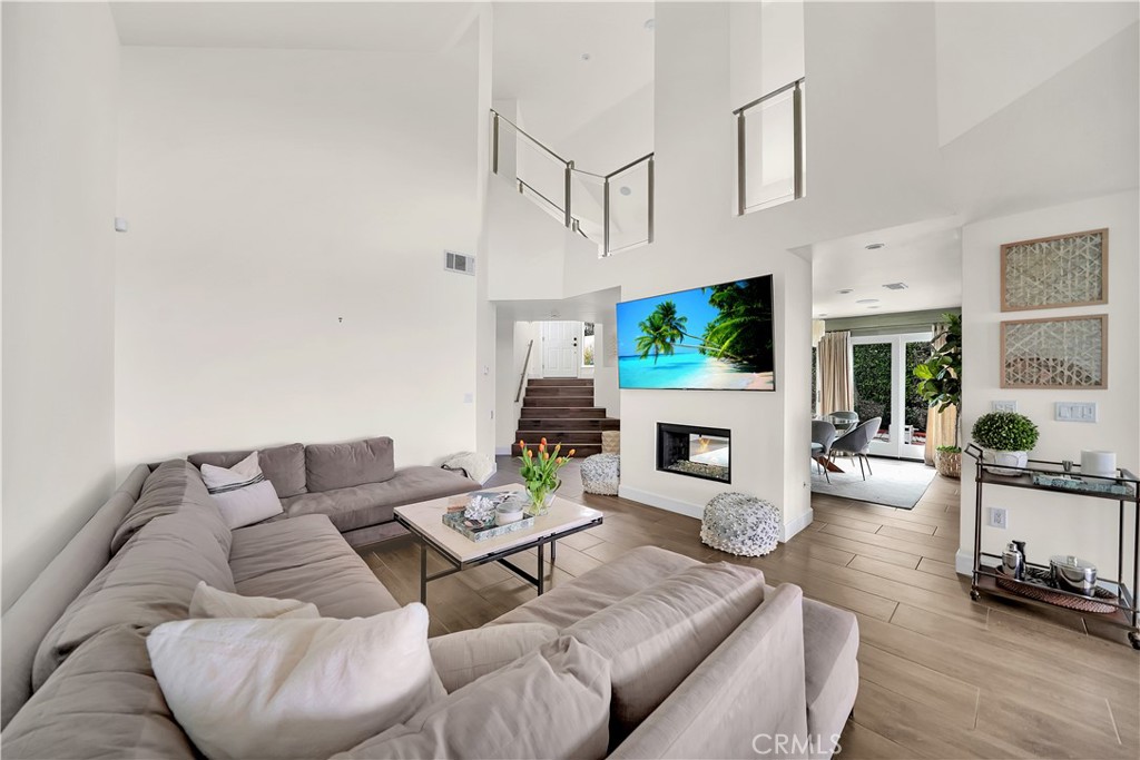 Residential Lease for rent at 5 Regatta Way, Dana Point CA featuring 3 beds and 3 baths