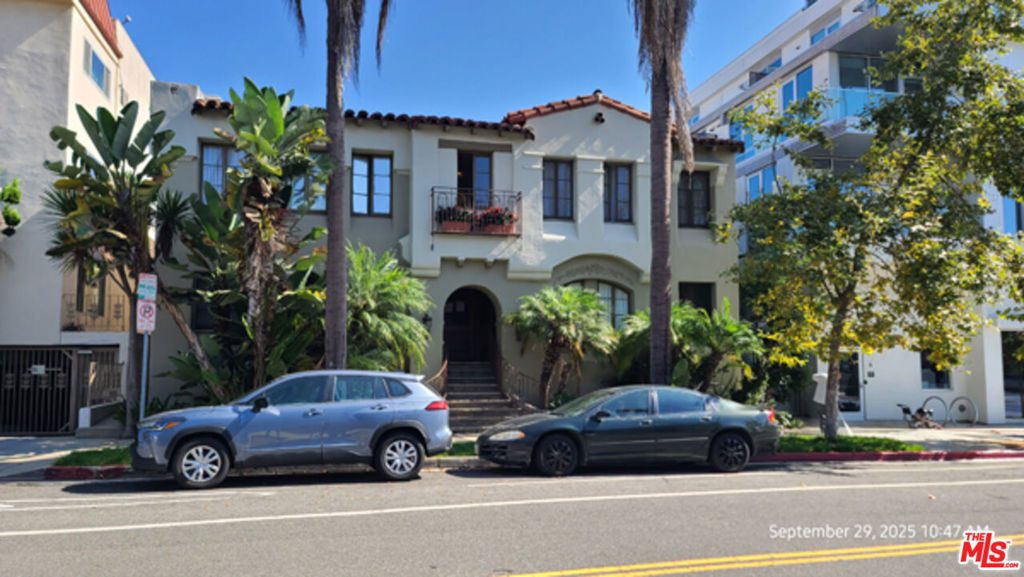 Residential Income for sale at 1147 6th Street, Santa Monica CA featuring 4 beds and 20 baths