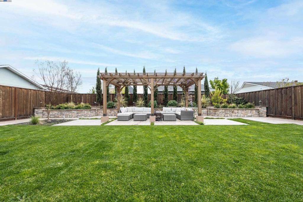 Residential for sale at 1338 Thais Ln, Hayward CA featuring 3 beds and 2 baths