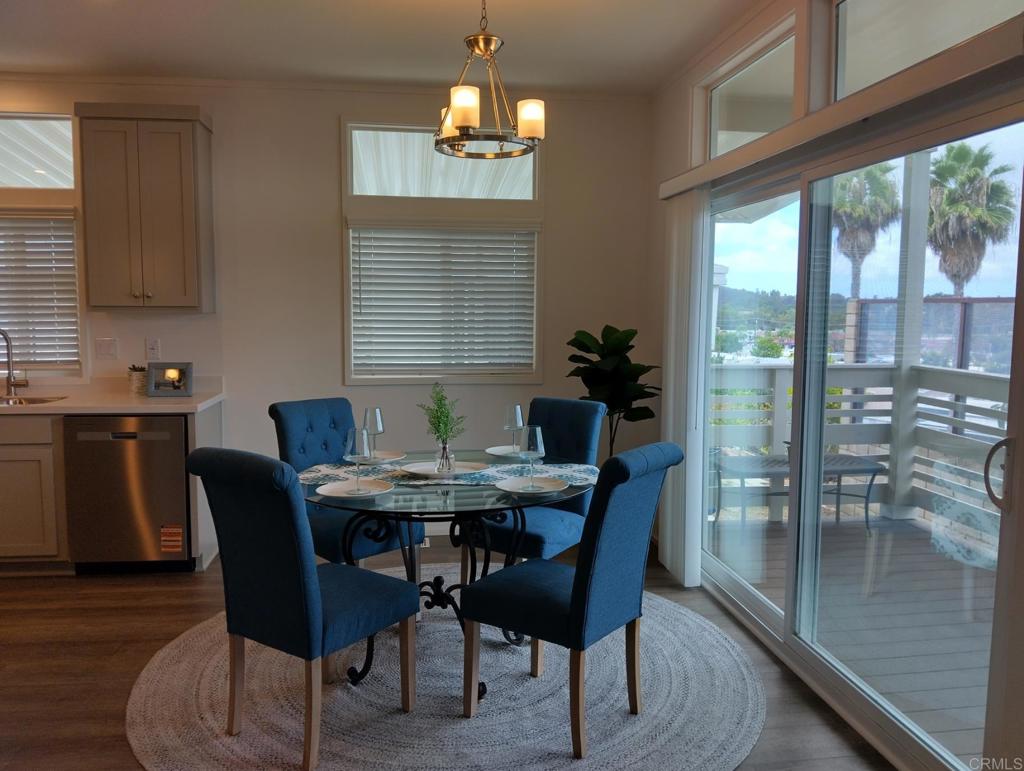 Manufactured In Park for sale at 718 SYCAMORE Avenue 195, Vista CA featuring 3 beds and 2 baths