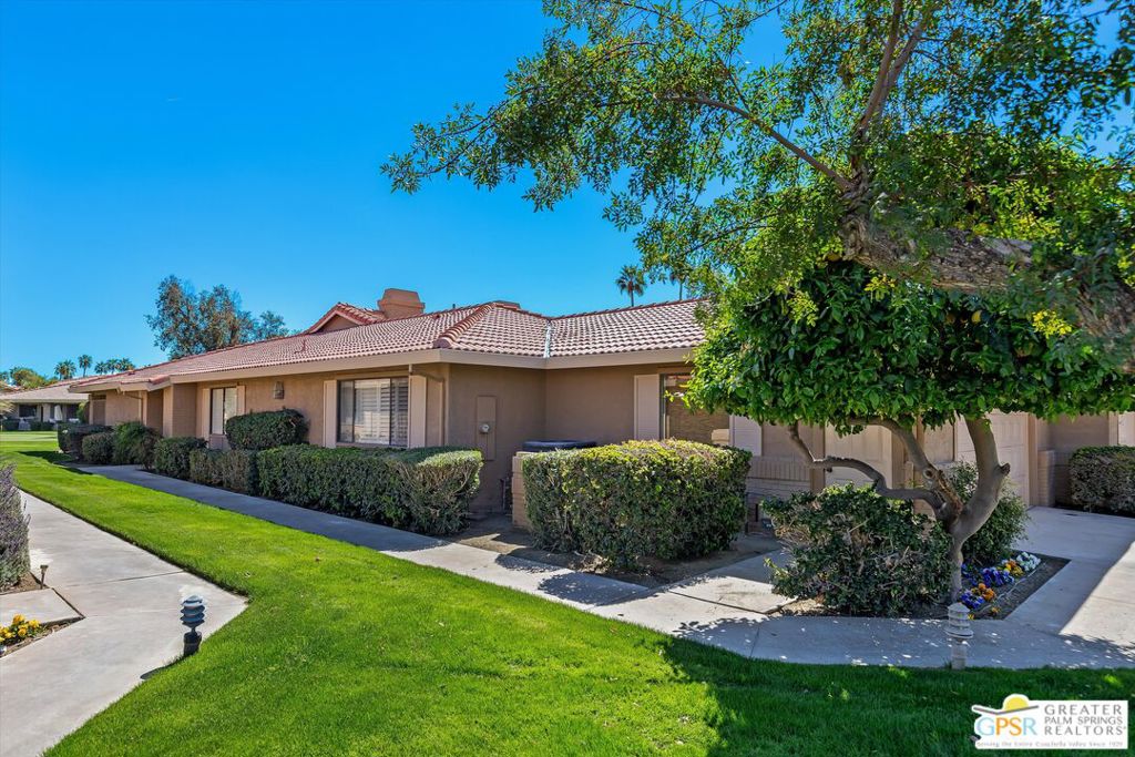 Residential for sale at 34 Camino Arroyo Place, Palm Desert CA featuring 3 beds and 2 baths