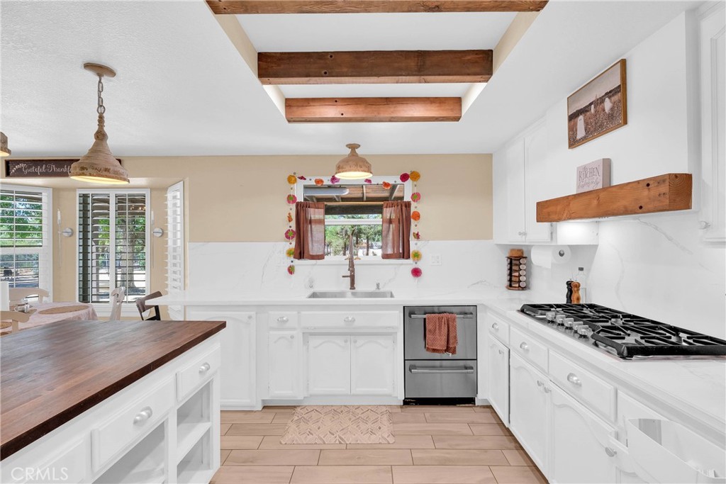 Residential for sale at 15908 Acoma Road, Apple Valley CA featuring 3 beds and 3 baths