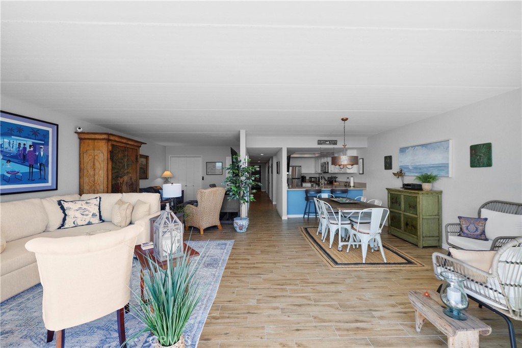 Residential for sale at 405 Avenida Granada 212, San Clemente CA featuring 2 beds and 2 baths