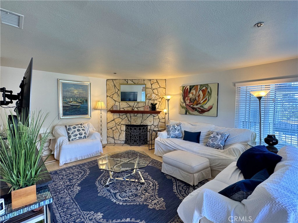 Residential Lease for rent at 230 S Catalina 203, Redondo Beach CA featuring 2 beds and 2 baths