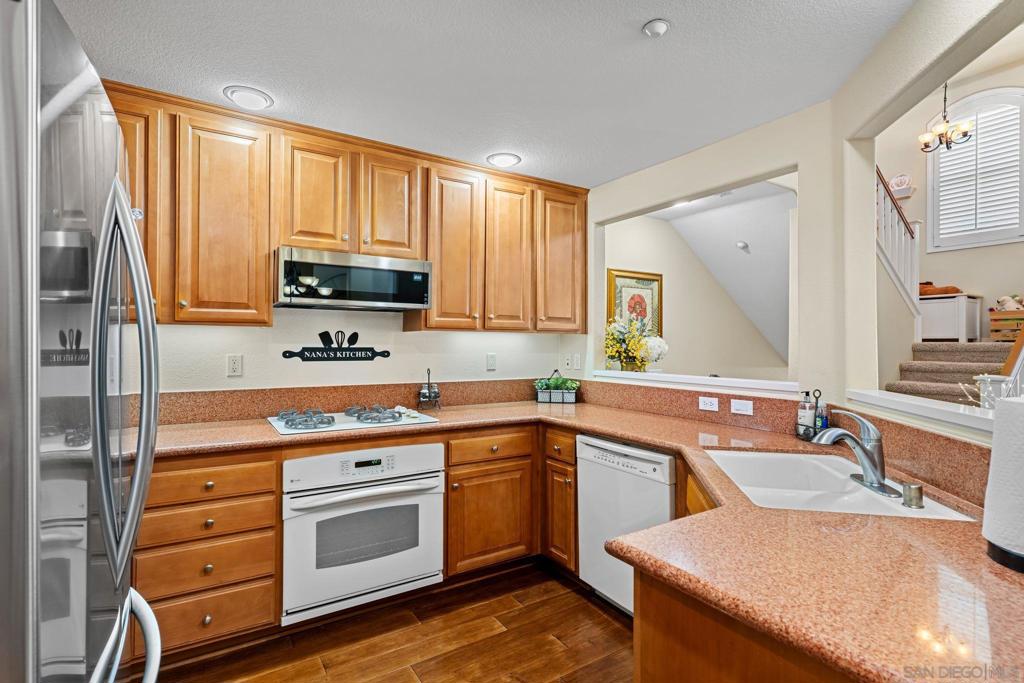 Residential for sale at 10482 Hollingsworth Way 187, San Diego CA featuring 2 beds and 3 baths