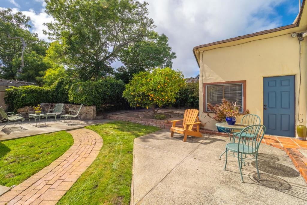 Residential for sale at W Franklin Street, Monterey CA featuring 3 beds and 3 baths