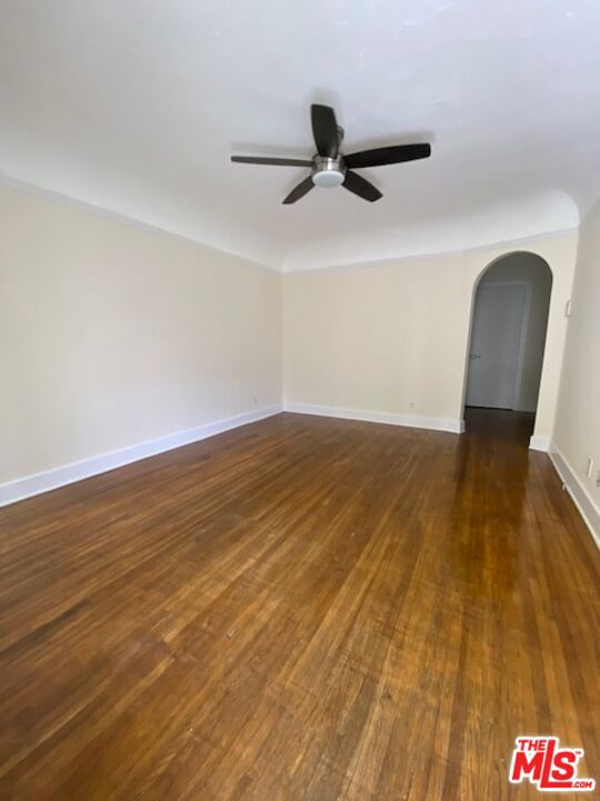 Residential Lease for rent at 1044 N Sweetzer Avenue 1/2, West Hollywood CA featuring 2 beds and 1 bath