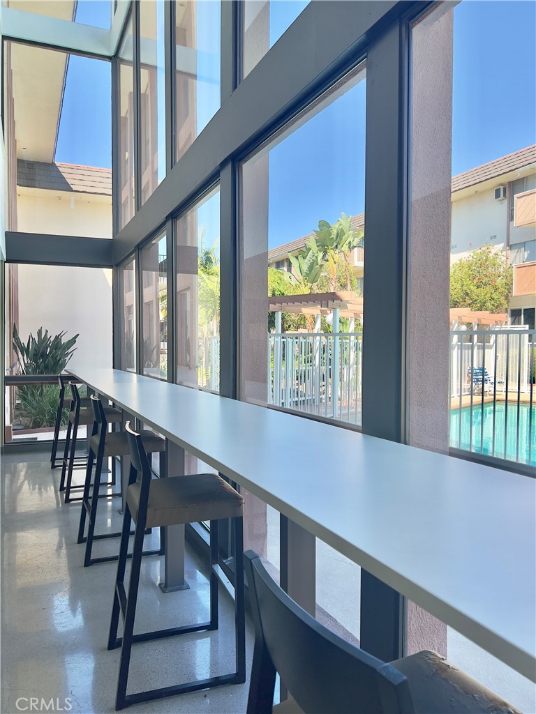 Residential Lease for rent at 5585 E Pacific Coast 152, Long Beach, Los Angeles County CA featuring 1 bed and 1 bath